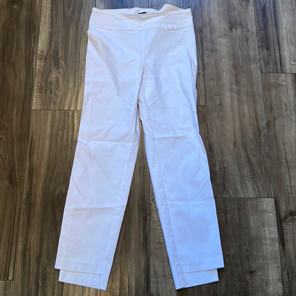 Up! Pants in white - made in Canada